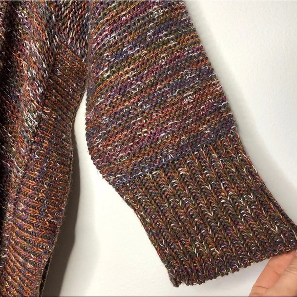 CB Established 1962 Multicolor V-Neck Sweater - Picture 4 of 9